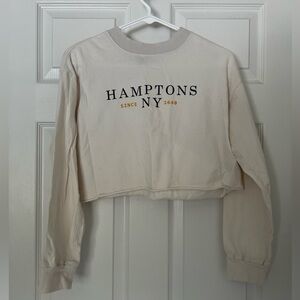 Forever 21 Hamptons New York cream long sleeve crop top
